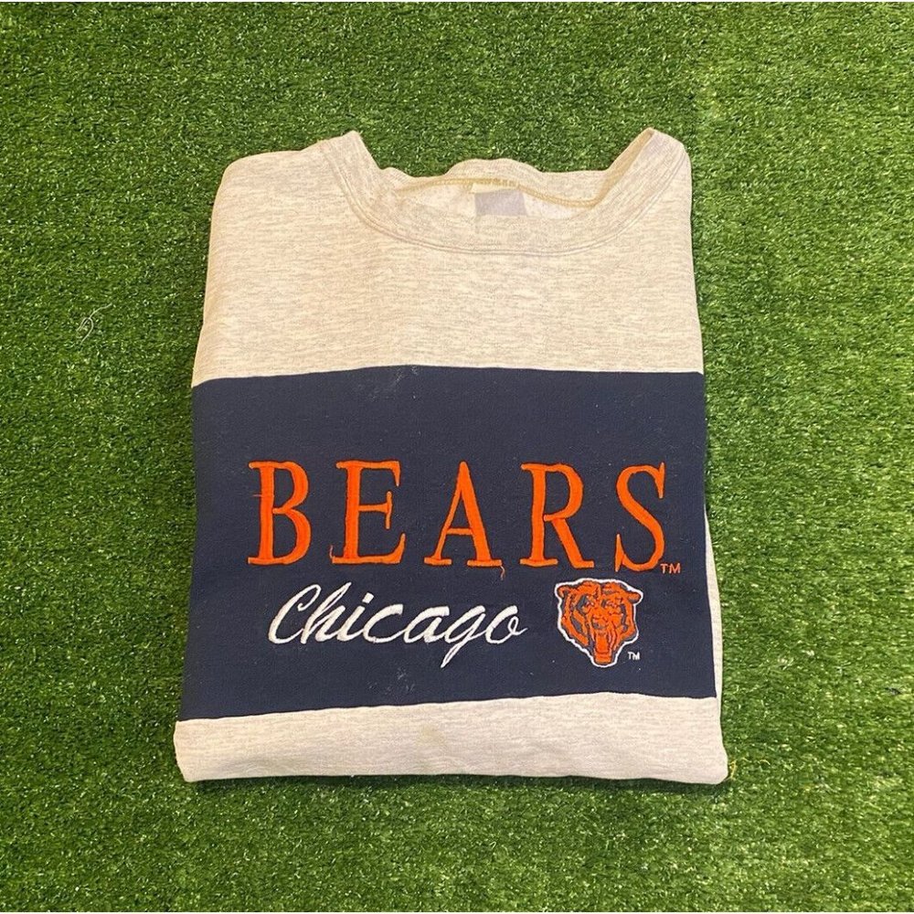 Vintage 1990's Chicago Bears script spell out logo crewneck sweatshirt XL gray